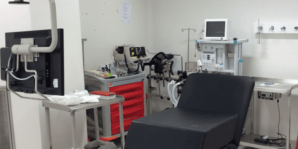 watford clinic train